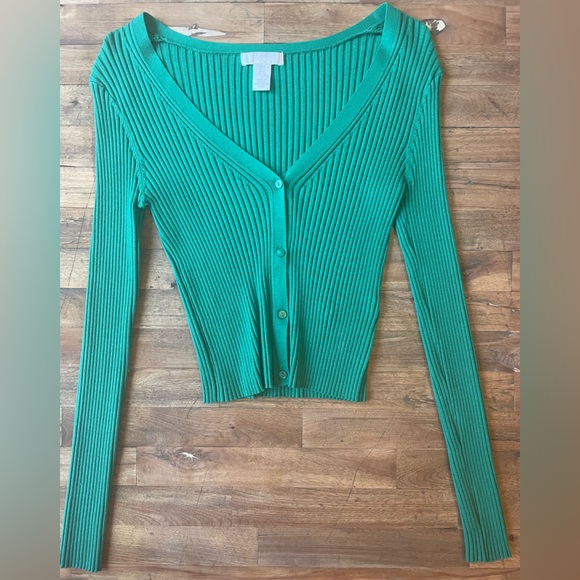 H&M Green Sweater - Picture 2 of 4